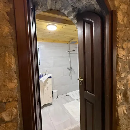 Guest house Old Town Guri