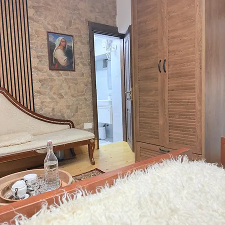 게스트하우스 Old Town Guri 베라트