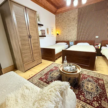 Old Town Guri 게스트하우스